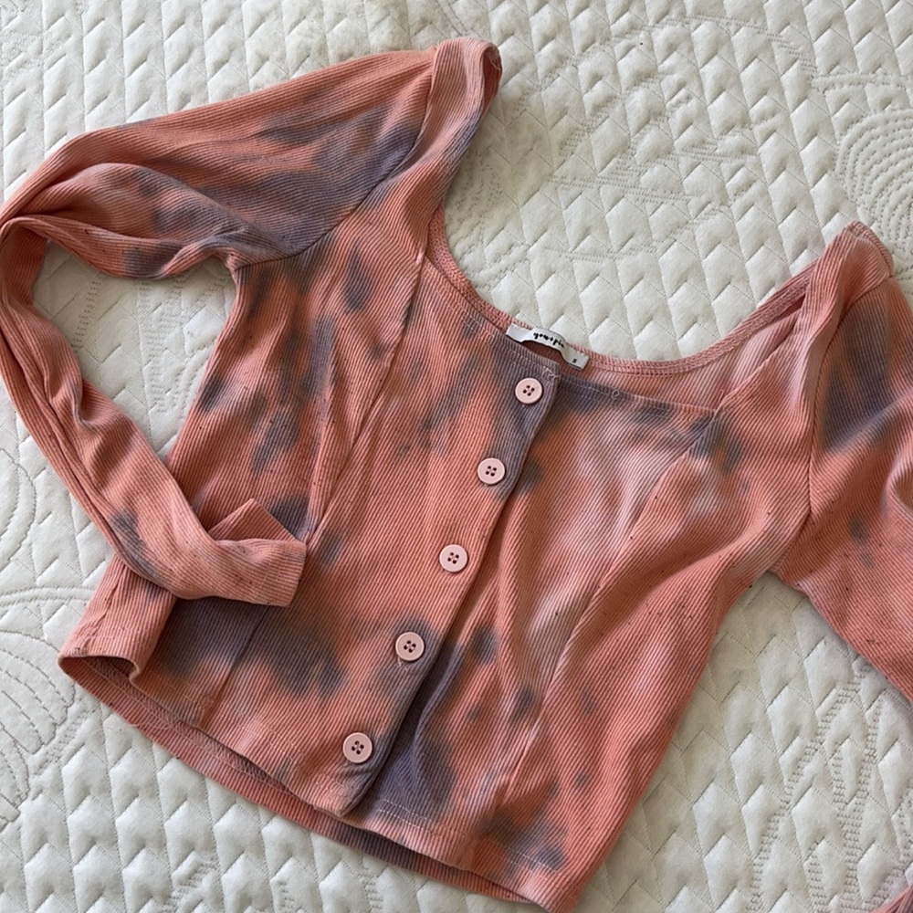 Pink/purple tyedye button down long sleeve